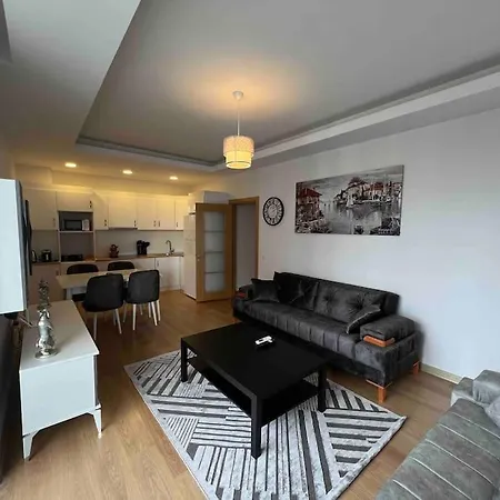 Cozy Homes - 2 & 1 Living