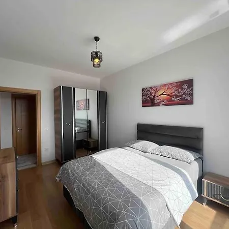 Daire Cozy Homes - 2 & 1 Living